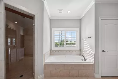 10407 Willowgrove Drive, Houston, TX 77035 - Photo 25
