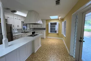 3706 Glen Haven Blvd Blvd, Houston, TX 77025 - Photo 9