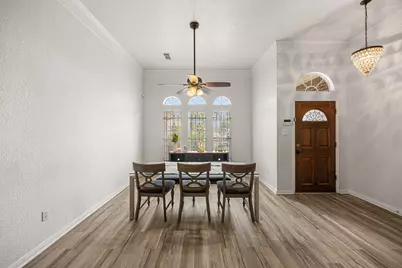 318 Breeze Park Drive, Houston, TX 77015 - Photo 13