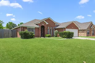 318 Breeze Park Dr, Houston, TX 77015 - Photo 3