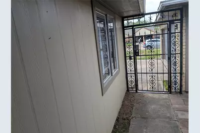 16723 Lone Quail Court, Houston, TX 77489 - Photo 11