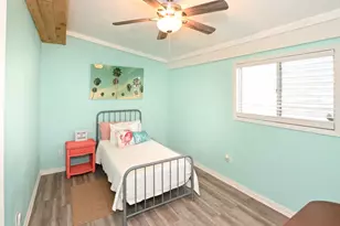 190 Barracuda, Bayou Vista, TX 77563 - Photo 15