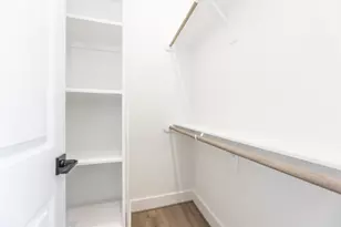 311 E 34th St, Houston, TX 77018 - Photo 33