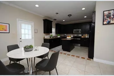 1024 Lexington Boulevard, Missouri City, TX 77489 - Photo 3