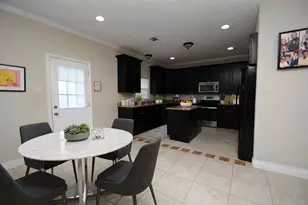 1024 Lexington Blvd, Missouri City, TX 77489 - Photo 3