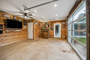 1413 Waseca St, Houston, TX 77055 - Photo 23