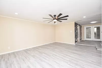 6401 Ella Lee Lane, Houston, TX 77057 - Photo 3