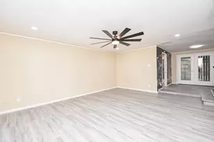 6401 Ella Lee Ln, Houston, TX 77057 - Photo 3