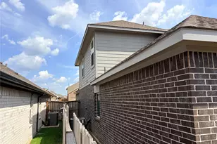 19823 Epirus Shrs Dr, Hockley, TX 77447 - Photo 35