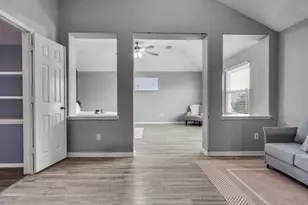 17726 Creek Bluff Ln, Cypress, TX 77433 - Photo 33