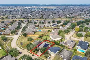 17726 Creek Bluff Ln, Cypress, TX 77433 - Photo 47