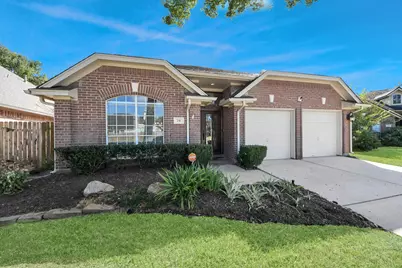731 Avery Drive, Sugar Land, TX 77479 - Photo 5