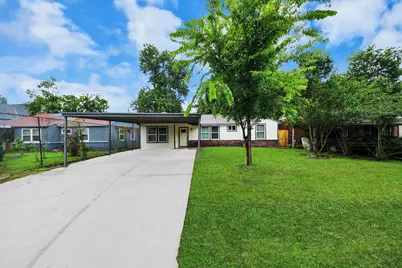 10521 Chesterfield Drive, Houston, TX 77051 - Photo 35