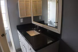 7700 Creekbend Dr, Houston, TX 77071 - Photo 13