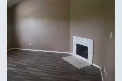 7700 Creekbend Drive #33, Houston, TX 77071 - Photo 9