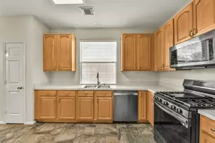 2712 Sunnyside Ln, Pearland, TX 77584 - Photo 11