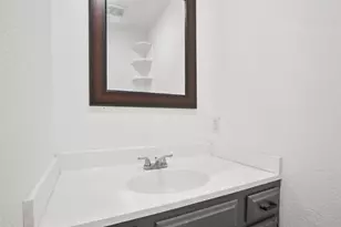 7406 Elbridge Ln, Houston, TX 77536 - Photo 23