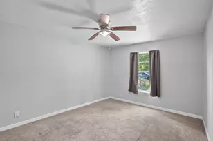 7406 Elbridge Ln, Houston, TX 77536 - Photo 17
