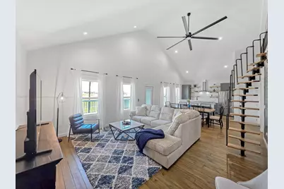 1035 Victoria Lane, Gilchrist, TX 77617 - Photo 19