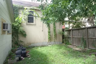 4618 Clay St, Houston, TX 77023 - Photo 33