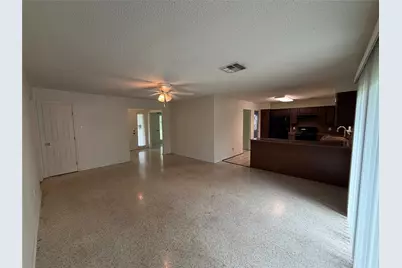 3011 Longwood Lane, Dickinson, TX 77539 - Photo 9