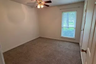 3011 Longwood Ln, Dickinson, TX 77539 - Photo 11