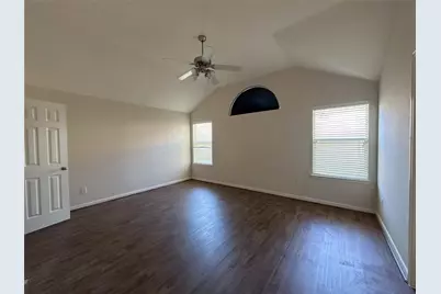 6018 Twin Creek, Missouri City, TX 77459 - Photo 13