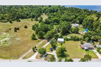 Na Camilla Lake Road, Coldspring, TX 77331 - Photo 3
