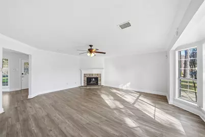 10246 Crooks Way Court, Houston, TX 77065 - Photo 9