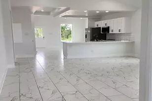 194 Rd 5506, Cleveland, TX 77327 - Photo 11