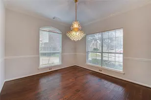 1730 Monvale Ln, Sugar Land, TX 77479 - Photo 11