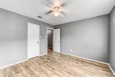 13518 Woodring Court, Houston, TX 77045 - Photo 25