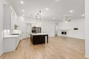 108 Salvia Star Ct, Conroe, TX 77304 - Photo 25