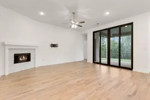 108 Salvia Star Ct, Conroe, TX 77304 - Photo 15