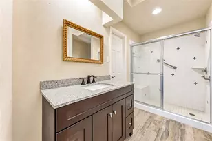 1516 Beaconshire Rd, Houston, TX 77077 - Photo 19