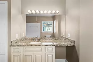 4373 Harvest Ln, Houston, TX 77004 - Photo 31