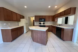 2136 Gemini St, Houston, TX 77058 - Photo 9