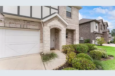 327 Honey Mesquite Path, Conroe, TX 77318 - Photo 3