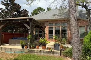 2 Carmeline Dr, The Woodlands, TX 77382 - Photo 37