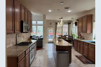 2 Carmeline Drive, The Woodlands, TX 77382 - Photo 13
