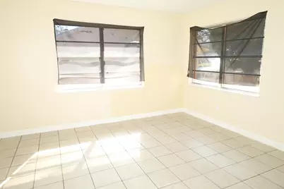 13207 Santa Teresa Road, Houston, TX 77045 - Photo 5