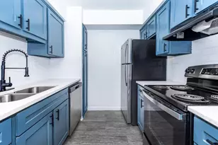 4400 Memorial Dr, Houston, TX 77007 - Photo 1