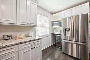7614 Braesview Ln, Houston, TX 77071 - Photo 11