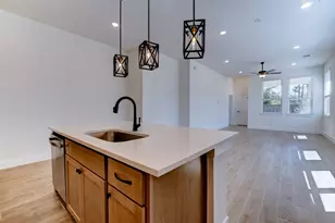 156 Sea Foam Ct, Conroe, TX 77318 - Photo 11