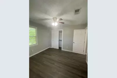 19278 County Road 927A, Alvin, TX 77511 - Photo 15