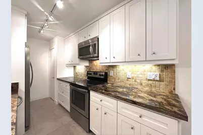 1601 Shepherd Drive #161, Houston, TX 77019 - Photo 9