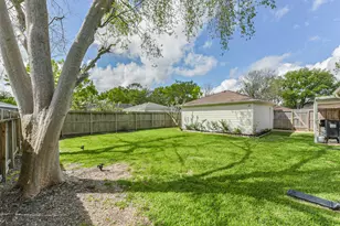 12731 Westhorpe Dr, Houston, TX 77077 - Photo 31