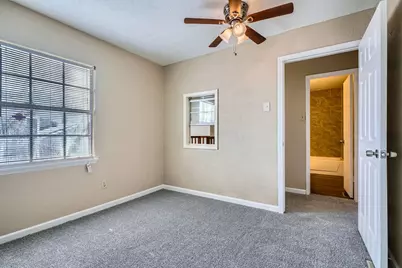 5714 Mackmiller Street, Houston, TX 77049 - Photo 17