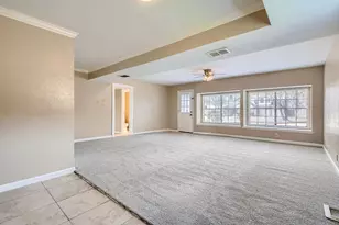 5714 Mackmiller St, Houston, TX 77049 - Photo 9