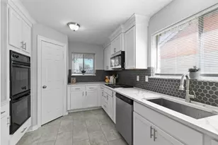 11431 Bethnal Green Dr, Houston, TX 77066 - Photo 1